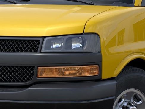 New 2025 Chevrolet Express 2500 RWD image 10