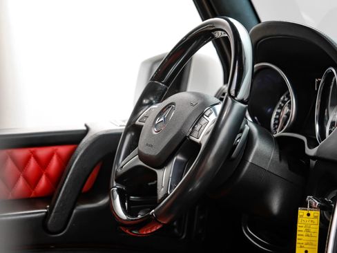 Used 2015 Mercedes-Benz G 63 AMG 4MATIC w/ PA6 Package image 8