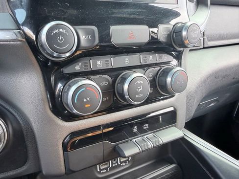 Used 2024 RAM 1500 Laramie image 21