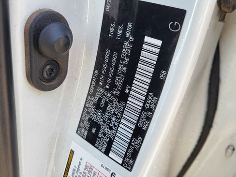 Used 2020 Toyota 4Runner Limited image 25