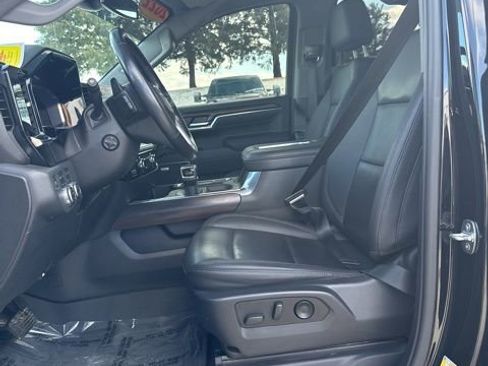 Used 2022 GMC Sierra 1500 SLT w/ SLT Premium Package image 44