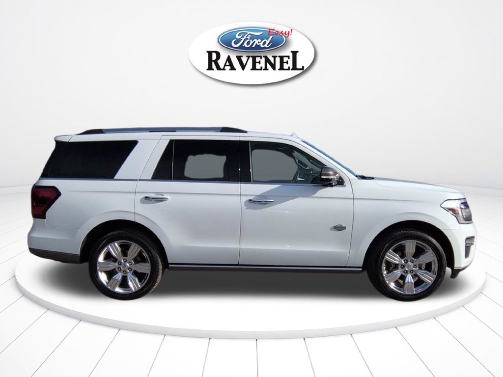 Used 2024 Ford Expedition King Ranch AWD/4WD image 3
