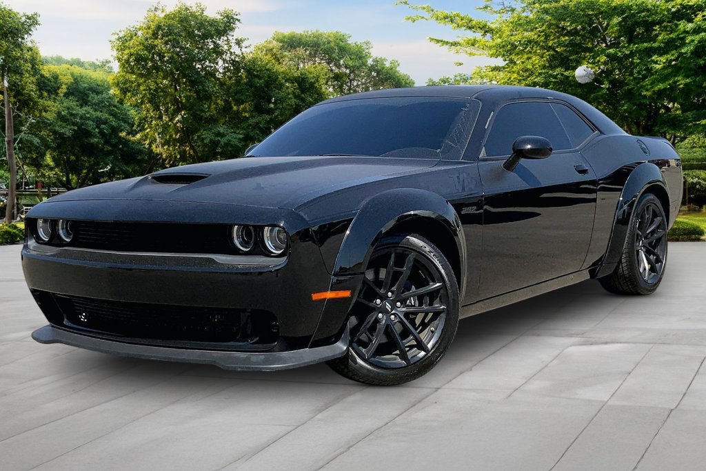 Used 2023 Dodge Challenger R/T Scat Pack w/ T/A Package RWD image 1