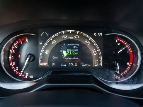 Certified 2024 Toyota RAV4 LE image 24