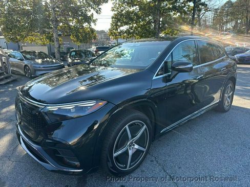 Used 2023 Mercedes-Benz EQS 580 4MATIC SUV image 21