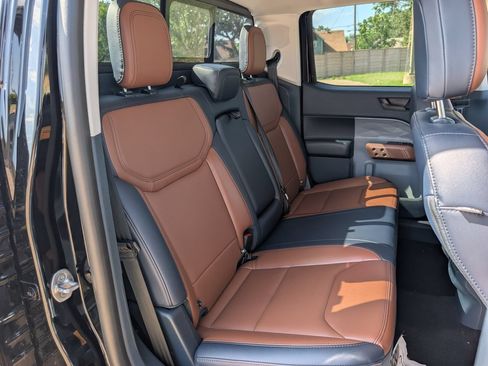 Used 2023 Ford Maverick Lariat w/ Lariat Luxury Package AWD/4WD image 26
