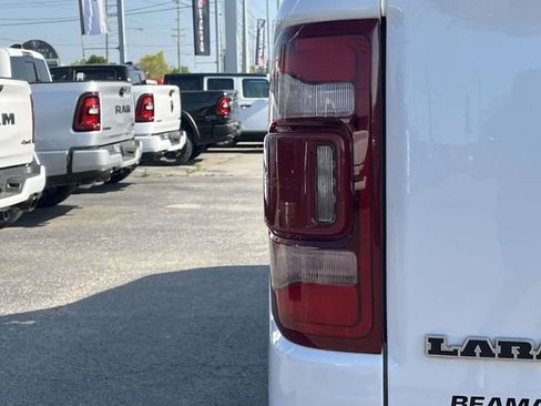 Used 2022 RAM 1500 Laramie AWD/4WD image 10