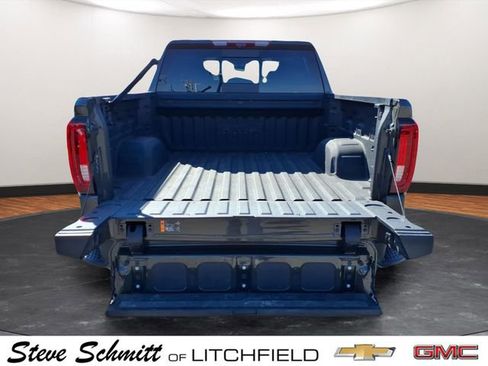Certified 2024 GMC Sierra 1500 AT4 w/ Technology Package image 5