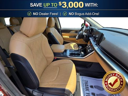 Used 2023 Kia Carnival LX FWD image 22