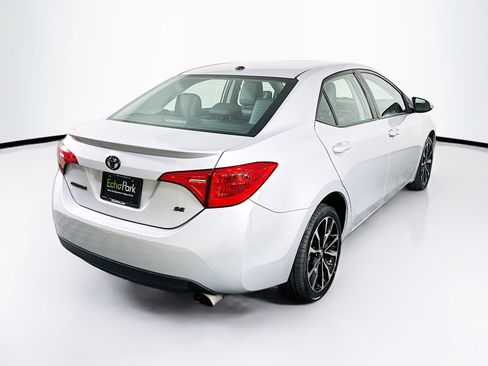 Used 2019 Toyota Corolla SE w/ SE Premium Package image 9