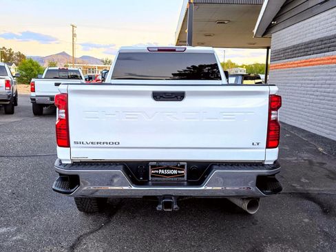 Used 2023 Chevrolet Silverado 2500 LT image 4