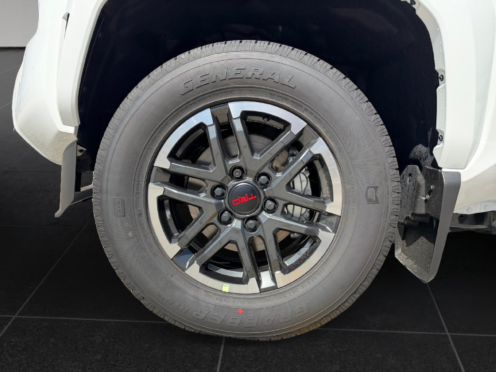Used 2026 Toyota Tacoma TRD Sport AWD/4WD image 10