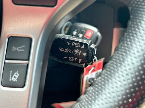 Used 2023 Toyota Tacoma SR5 RWD image 17