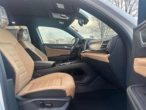 New 2026 Volkswagen Atlas Cross Sport SEL image 16