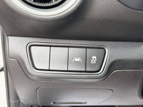 Used 2021 Kia Forte LXS FWD image 12