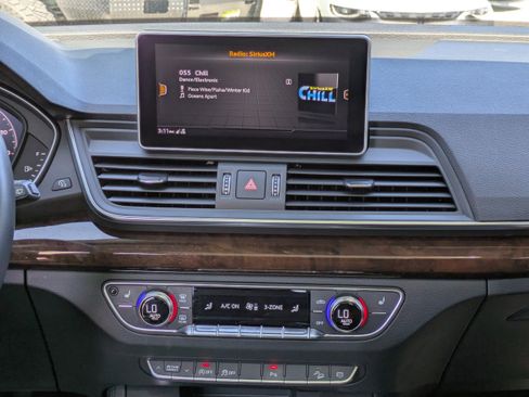 Used 2020 Audi Q5 2.0T Premium Plus w/ Premium Plus Package image 14