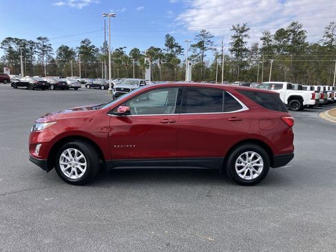 Used 2020 Chevrolet Equinox LT image 2