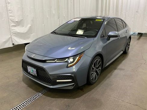 Certified 2022 Toyota Corolla SE w/ SE Premium Package image 7