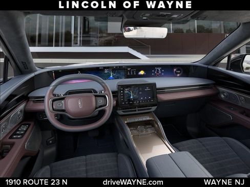 New 2026 Lincoln Nautilus Black Label w/ Jet Appearance Package AWD/4WD image 10