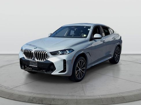 Used 2026 BMW X6 xDrive40i w/ Climate Comfort Package AWD/4WD image 3