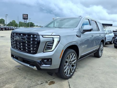 New 2026 GMC Yukon Denali Ultimate AWD/4WD image 3
