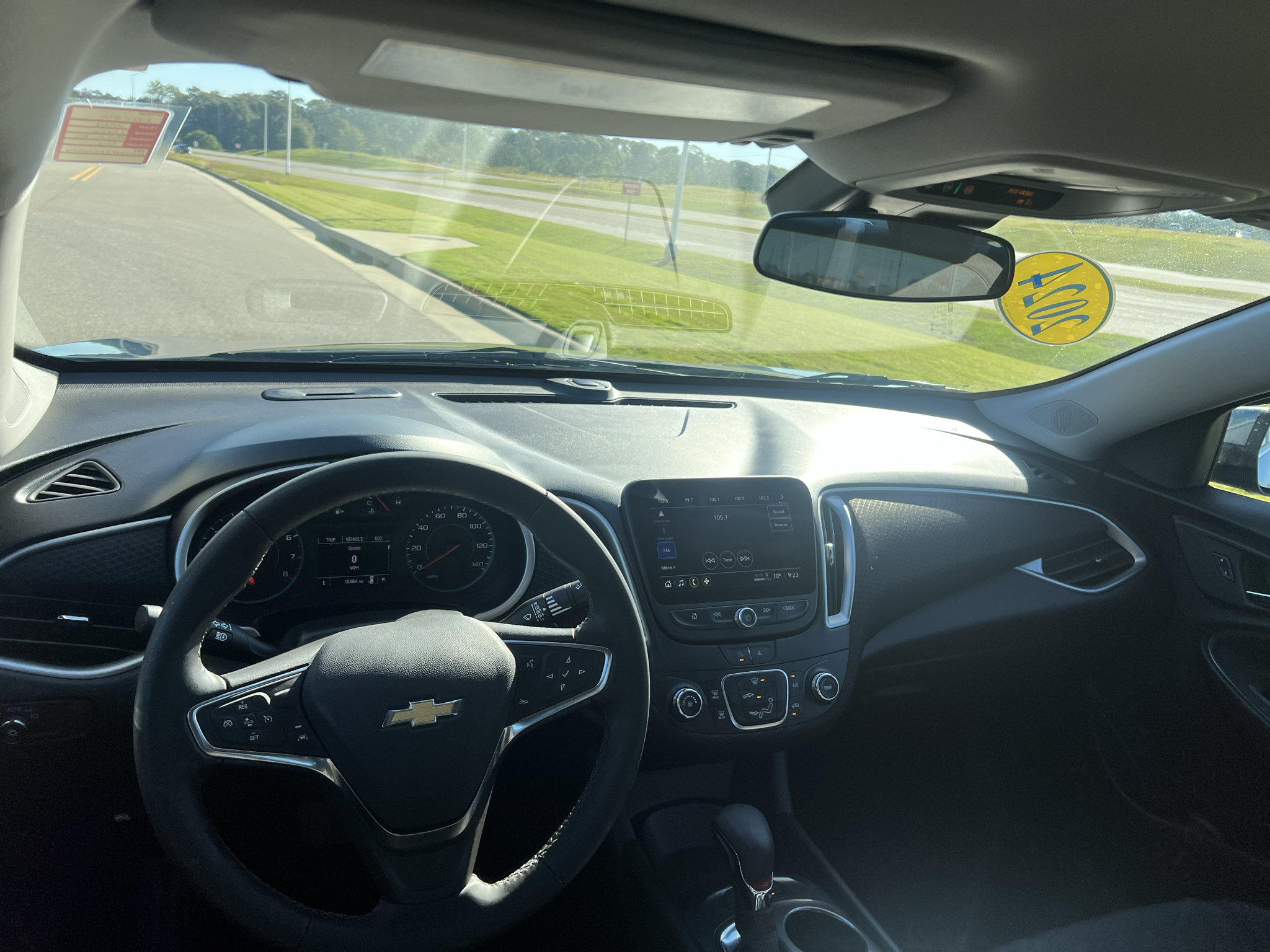 Used 2024 Chevrolet Malibu RS FWD image 18