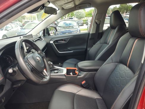 Used 2023 Toyota RAV4 Adventure image 16