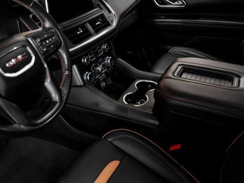 Used 2021 GMC Yukon AT4 w/ AT4 Premium Package AWD/4WD image 24