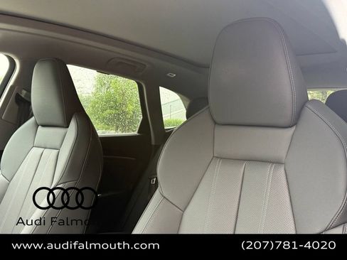 Used 2025 Audi Q5 Premium AWD/4WD image 30