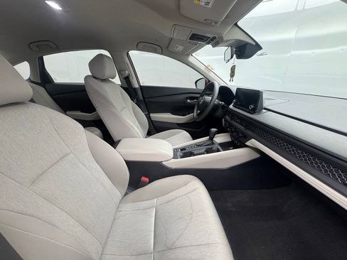 Used 2023 Honda Accord LX image 11