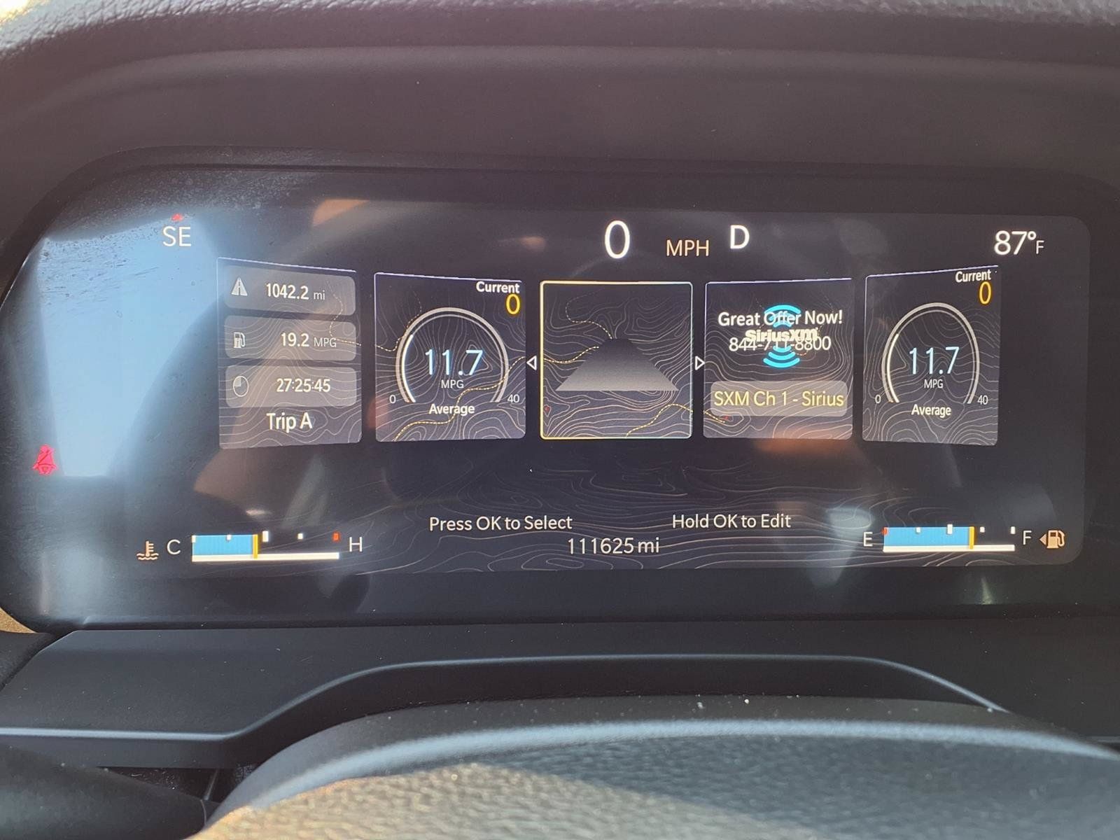 Used 2023 Jeep Grand Cherokee L Laredo AWD/4WD image 12