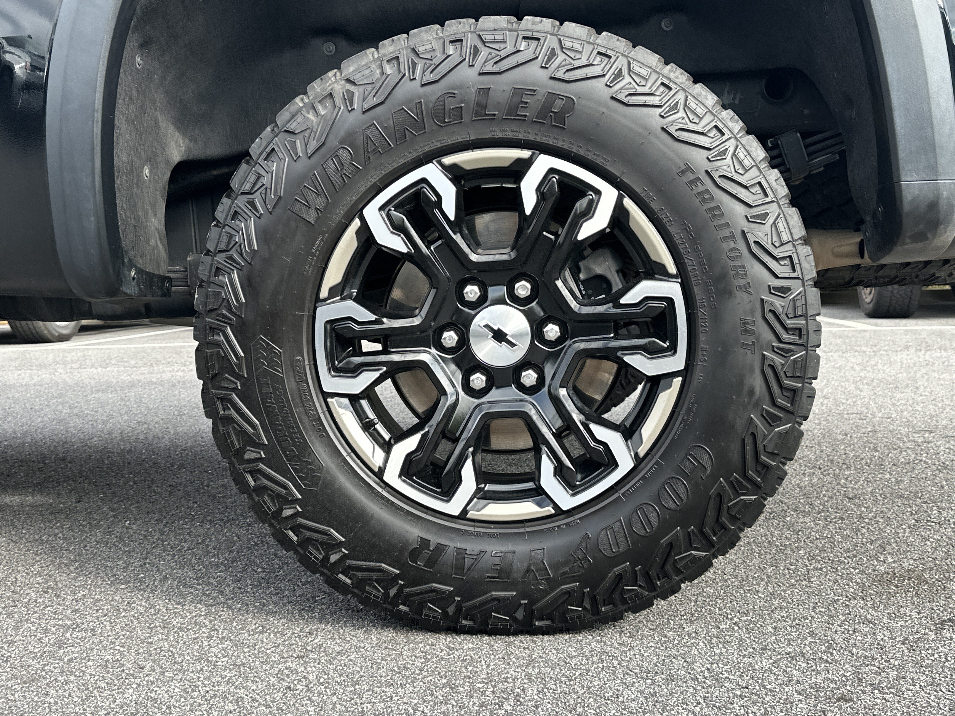 Certified 2024 Chevrolet Silverado 1500 ZR2 w/ Technology Package AWD/4WD image 20