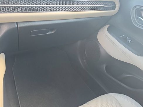 Certified 2023 Honda HR-V EX-L image 18