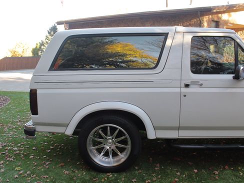 Used 1987 Ford Bronco image 18