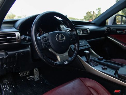 Used 2016 Lexus IS 200t RWD image 21