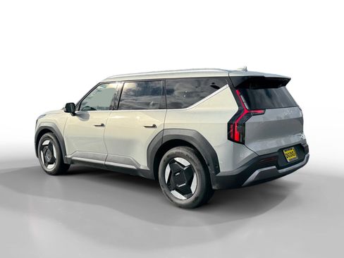 New 2026 Kia EV9 Wind image 3