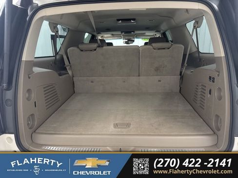 Used 2015 GMC Yukon XL SLT w/ Open Road Package image 17