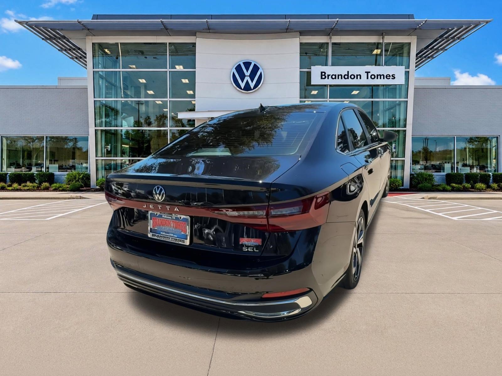 Used 2026 Volkswagen Jetta SEL FWD image 9