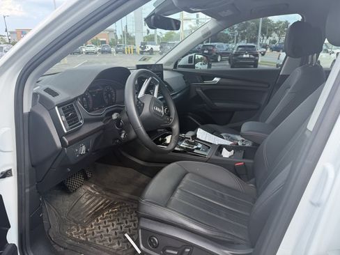 Used 2023 Audi Q5 2.0T Premium Plus w/ Premium Plus Package AWD/4WD image 5