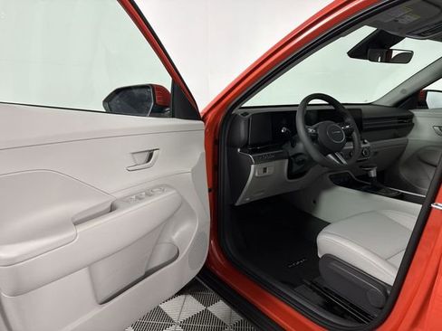 New 2026 Hyundai Kona SE image 10