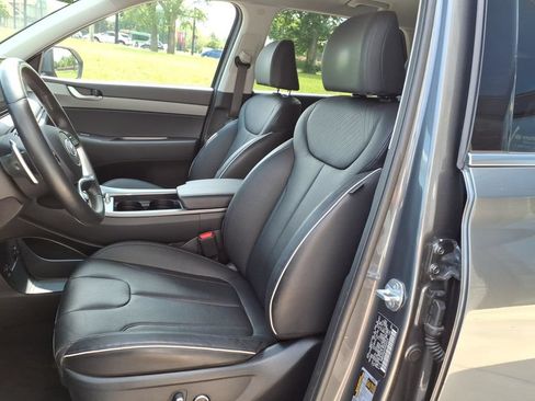 Used 2025 Hyundai Palisade SEL AWD/4WD image 12