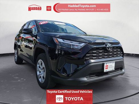 Certified 2024 Toyota RAV4 LE AWD/4WD image 8