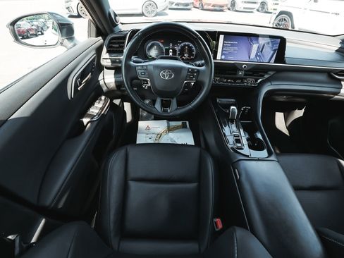 Used 2024 Toyota Crown Platinum AWD/4WD image 45
