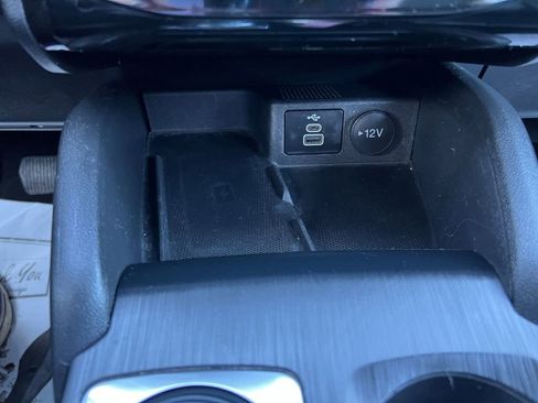 Used 2024 Ford Escape Platinum AWD/4WD image 27