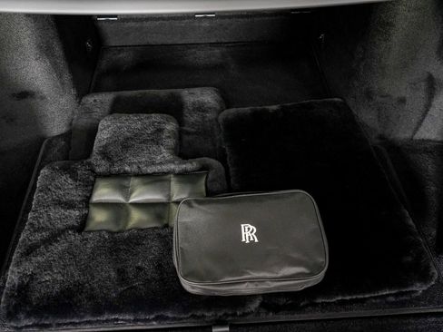 Used 2025 Rolls-Royce Cullinan image 51