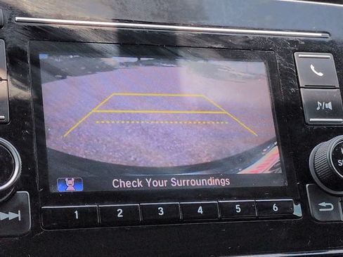 Used 2019 Honda CR-V LX image 19
