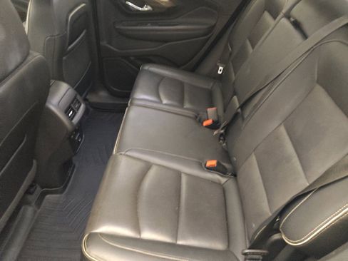 Used 2018 GMC Terrain Denali w/ Advanced Safety Package FWD image 18