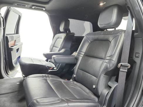 Used 2024 Lincoln Navigator Reserve AWD/4WD image 43