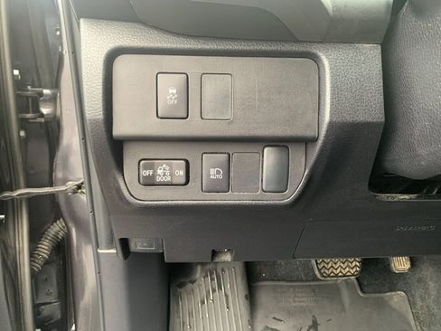 Used 2023 Toyota Tacoma SR5 image 31