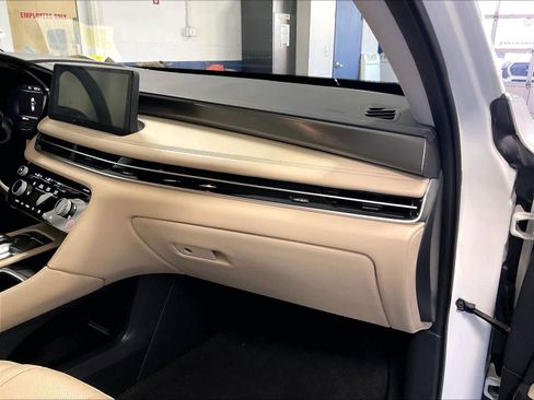 Used 2023 INFINITI QX60 Luxe w/ Performance Audio Package AWD/4WD image 13